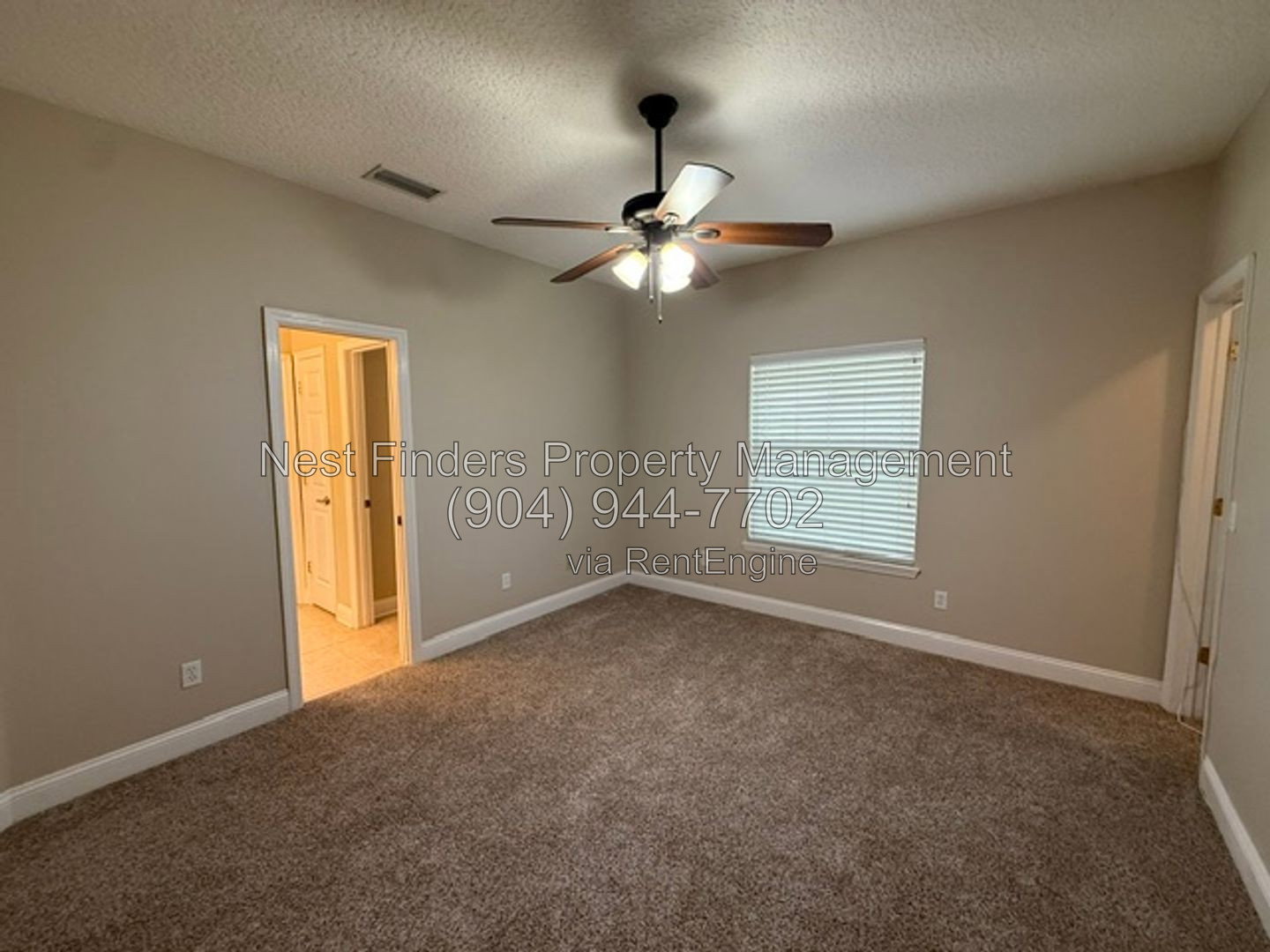 Gallery Image 37