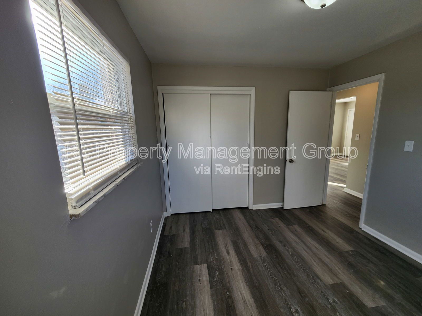 Gallery Image 19