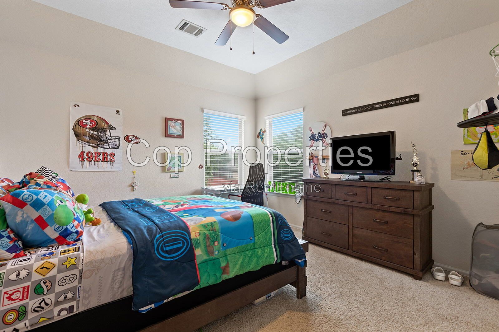 Gallery Image 19