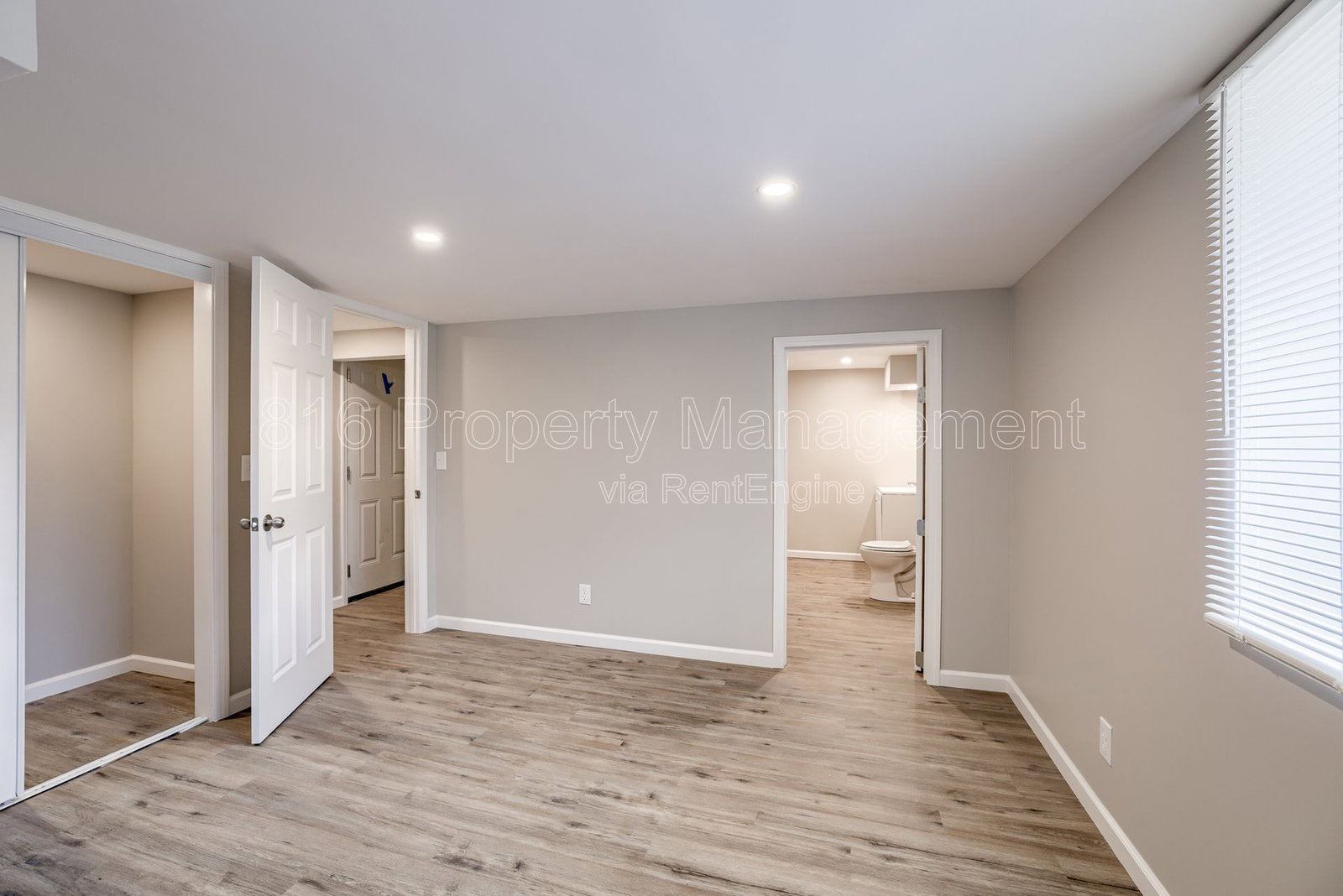 Gallery Image 34