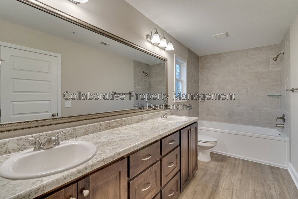 Gallery Image 14