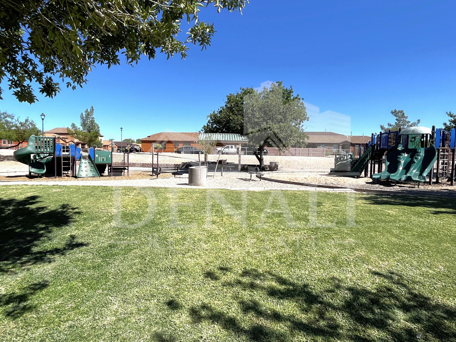 Gallery Image 17