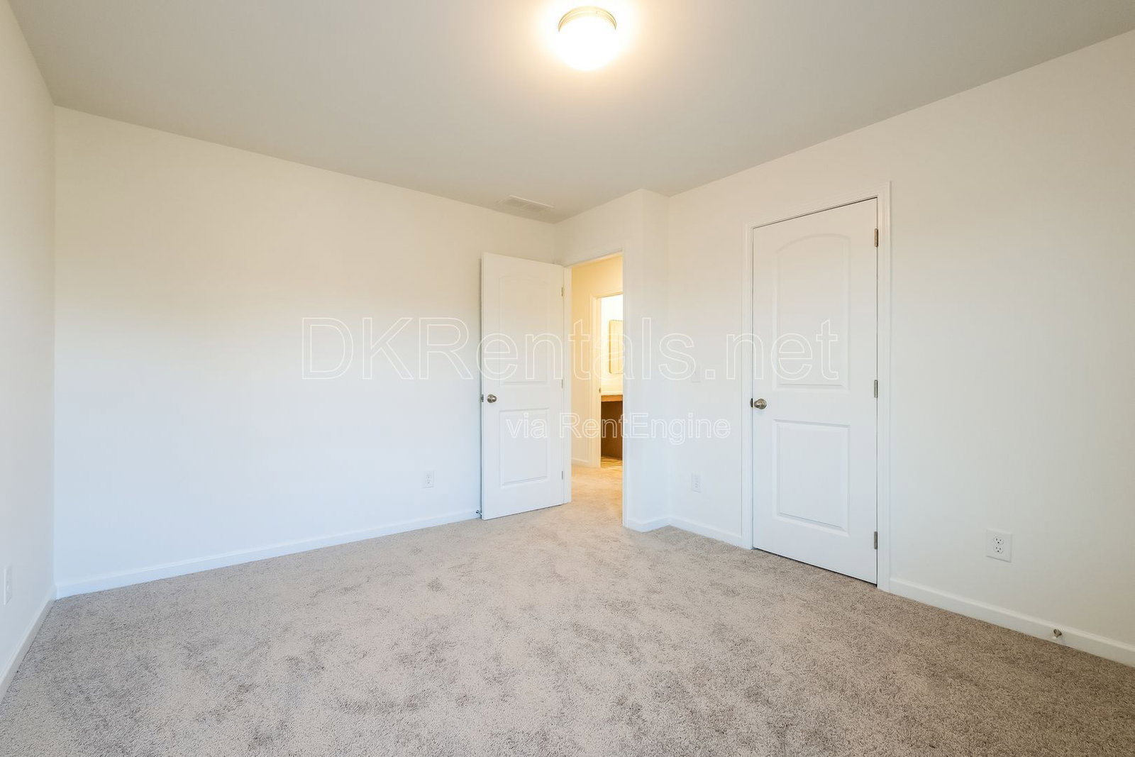 Gallery Image 16