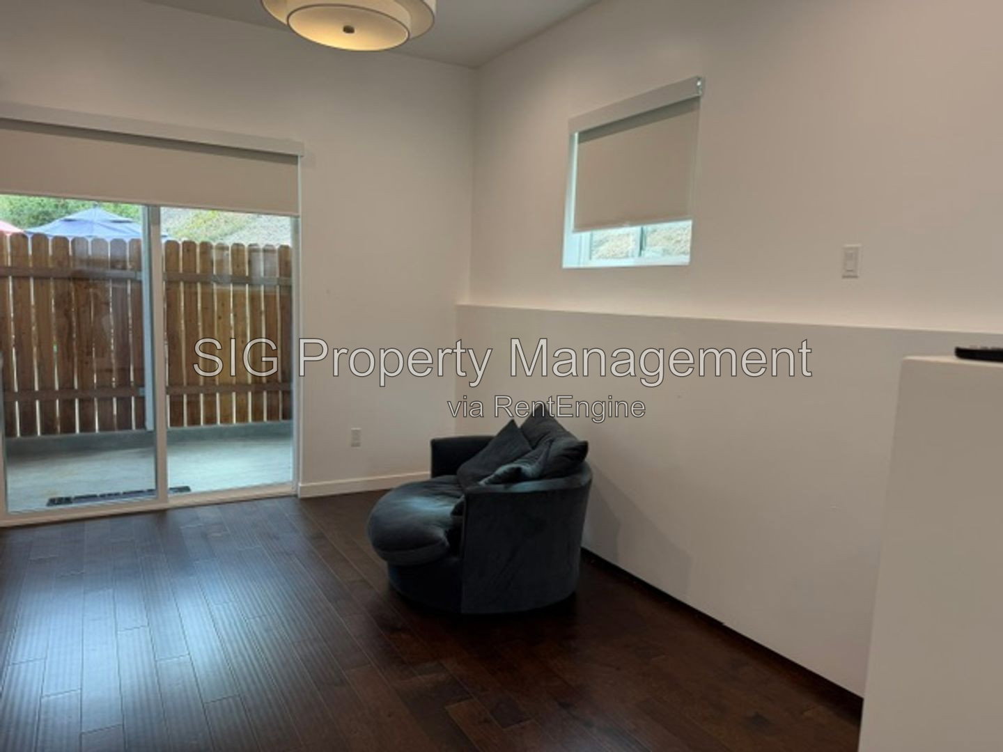 Gallery Image 17