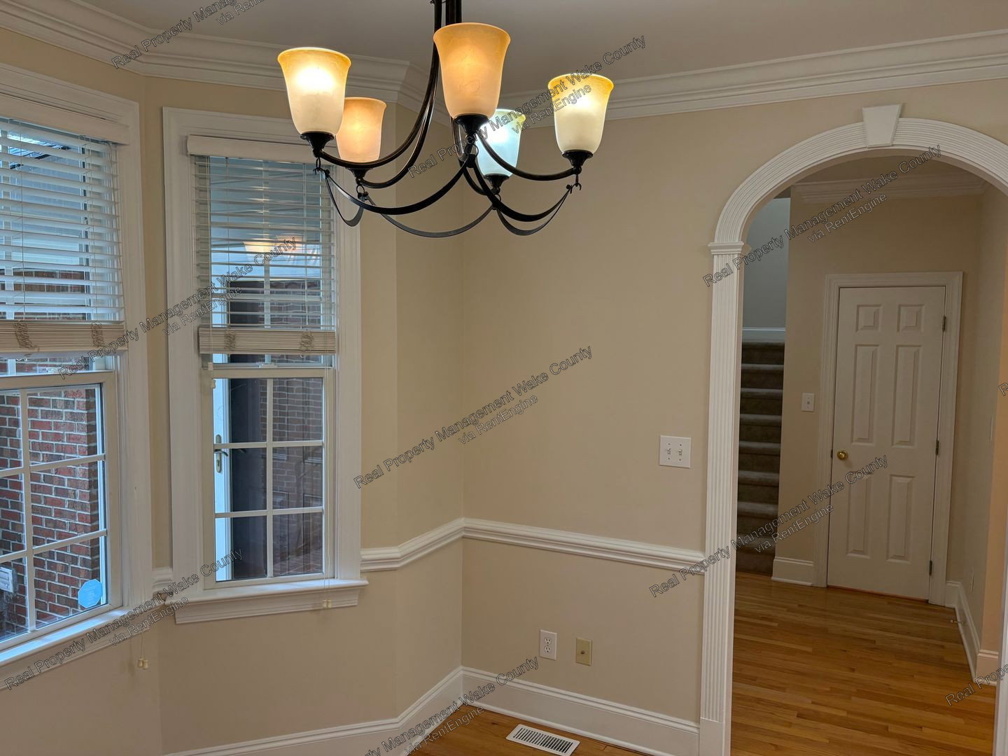 Gallery Image 19