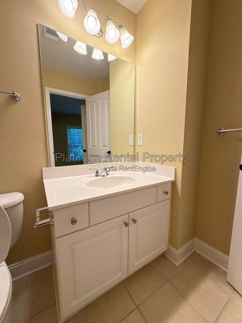 Gallery Image 33