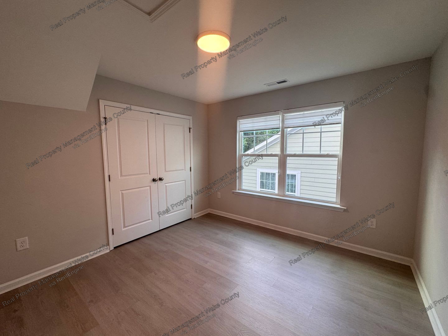 Gallery Image 25