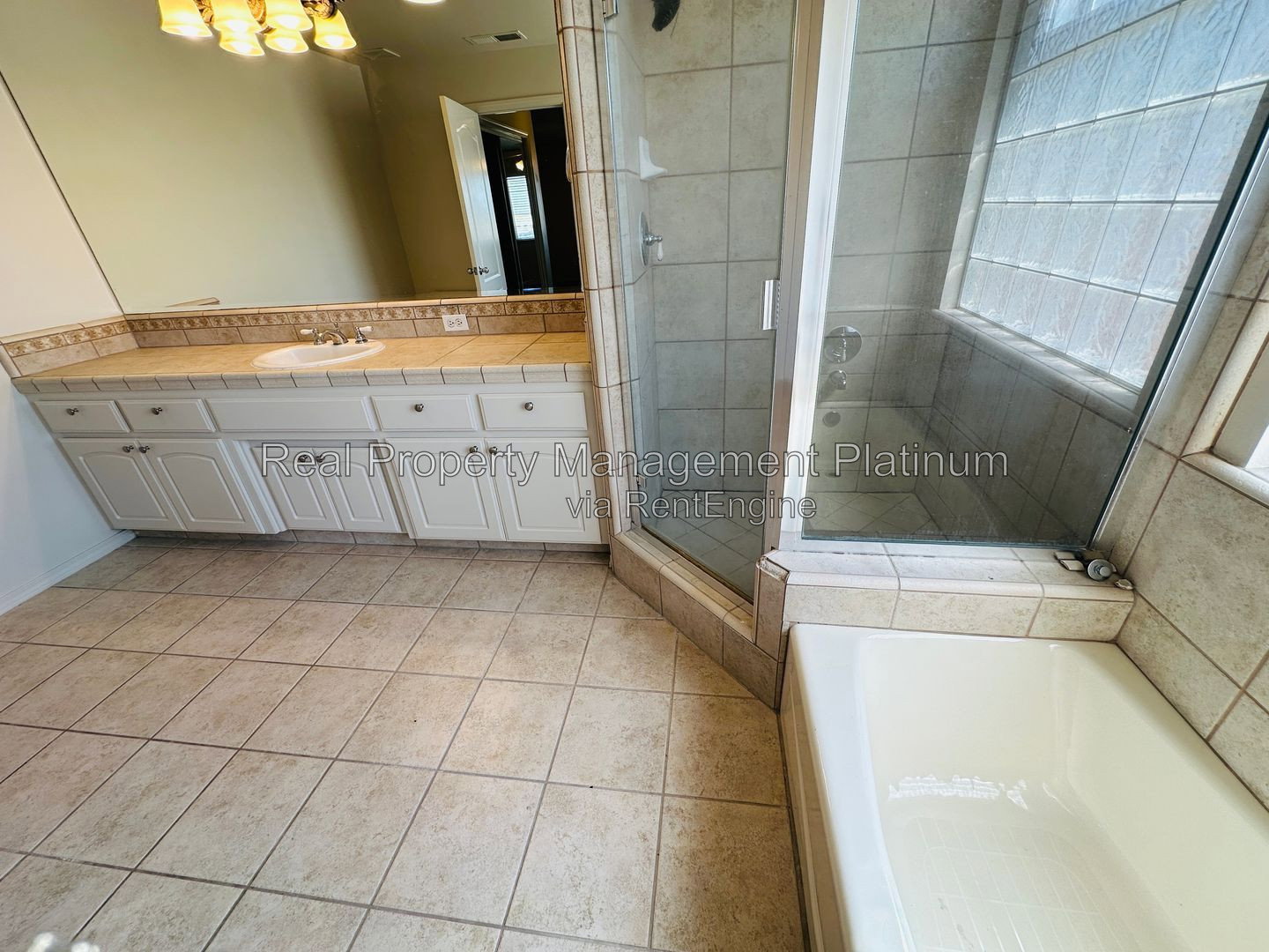 Gallery Image 22