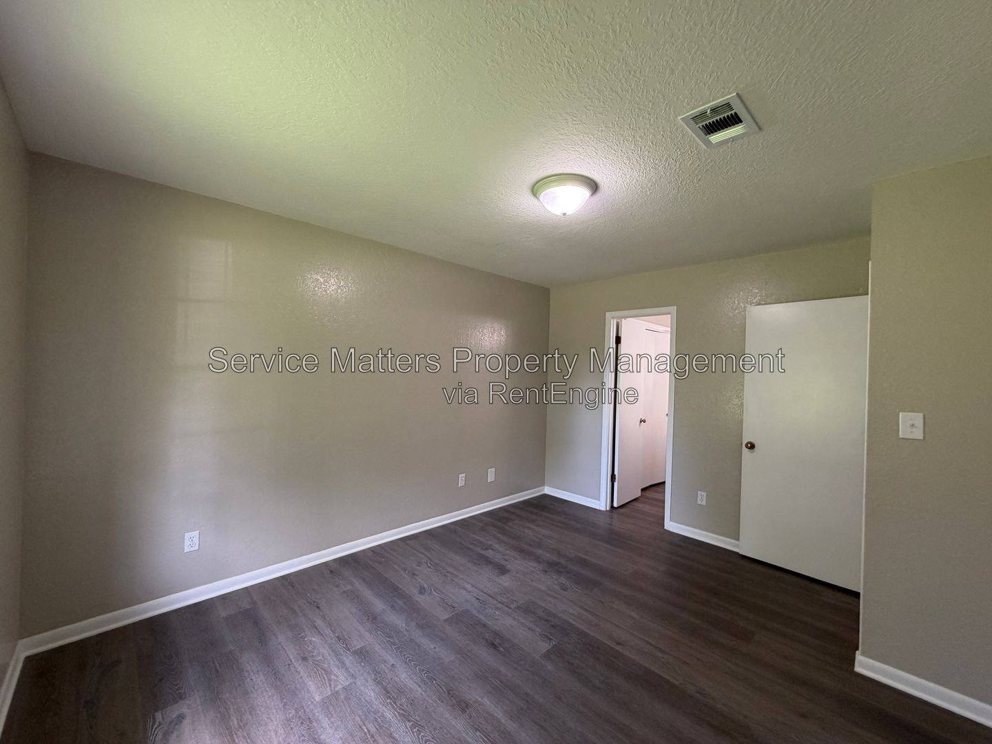 Gallery Image 19