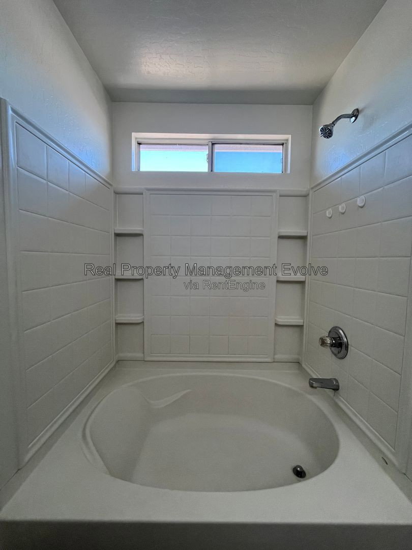 Gallery Image 29