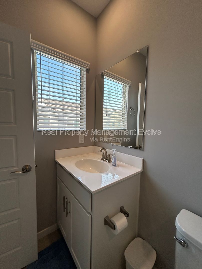 Gallery Image 25