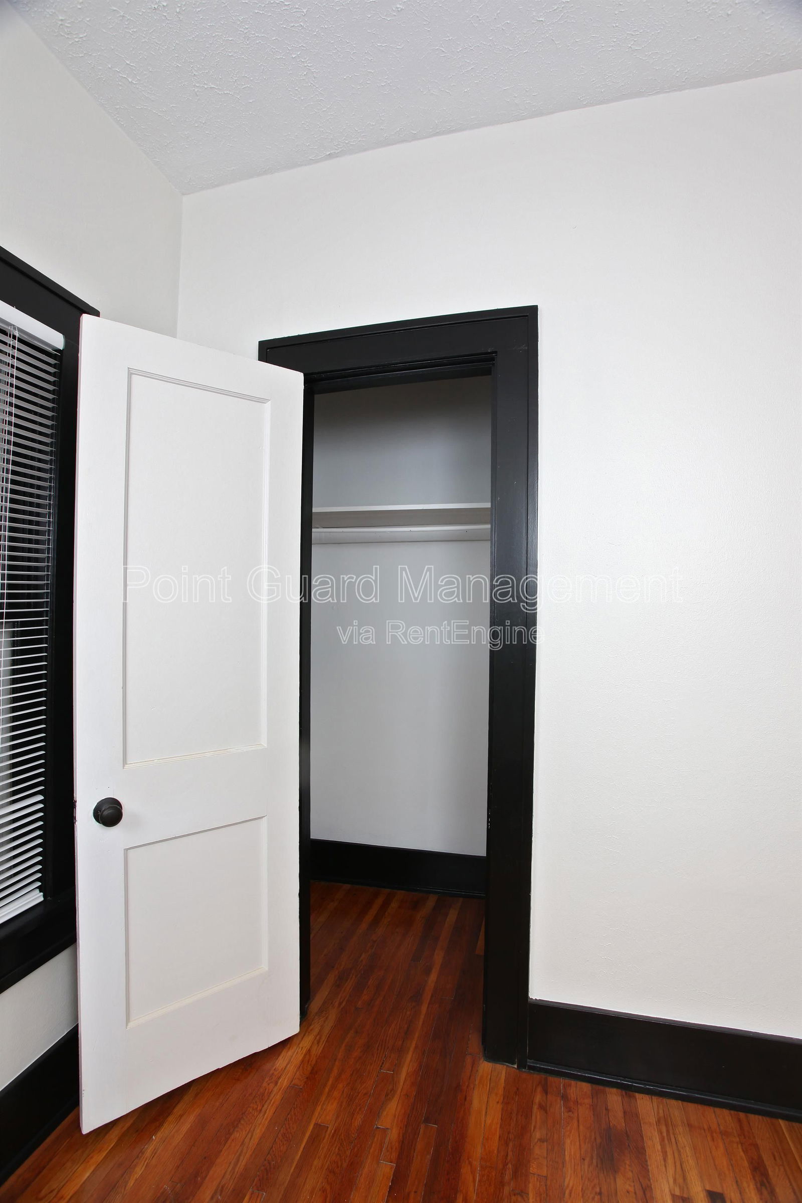 Gallery Image 16