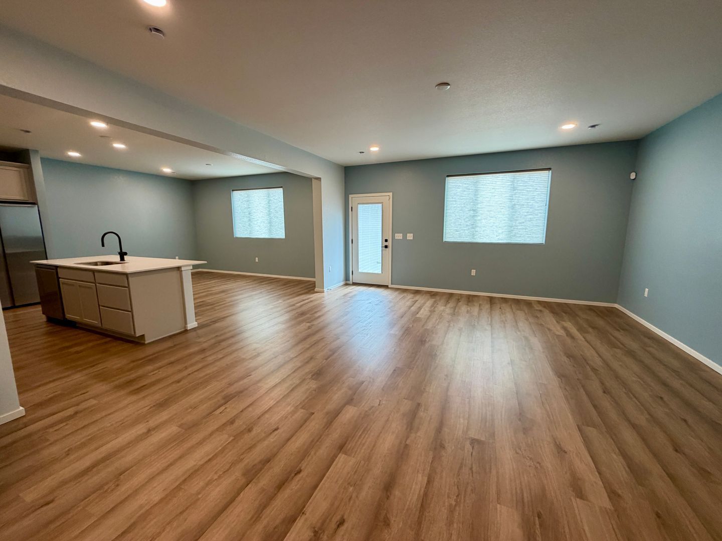 Gallery Image 13