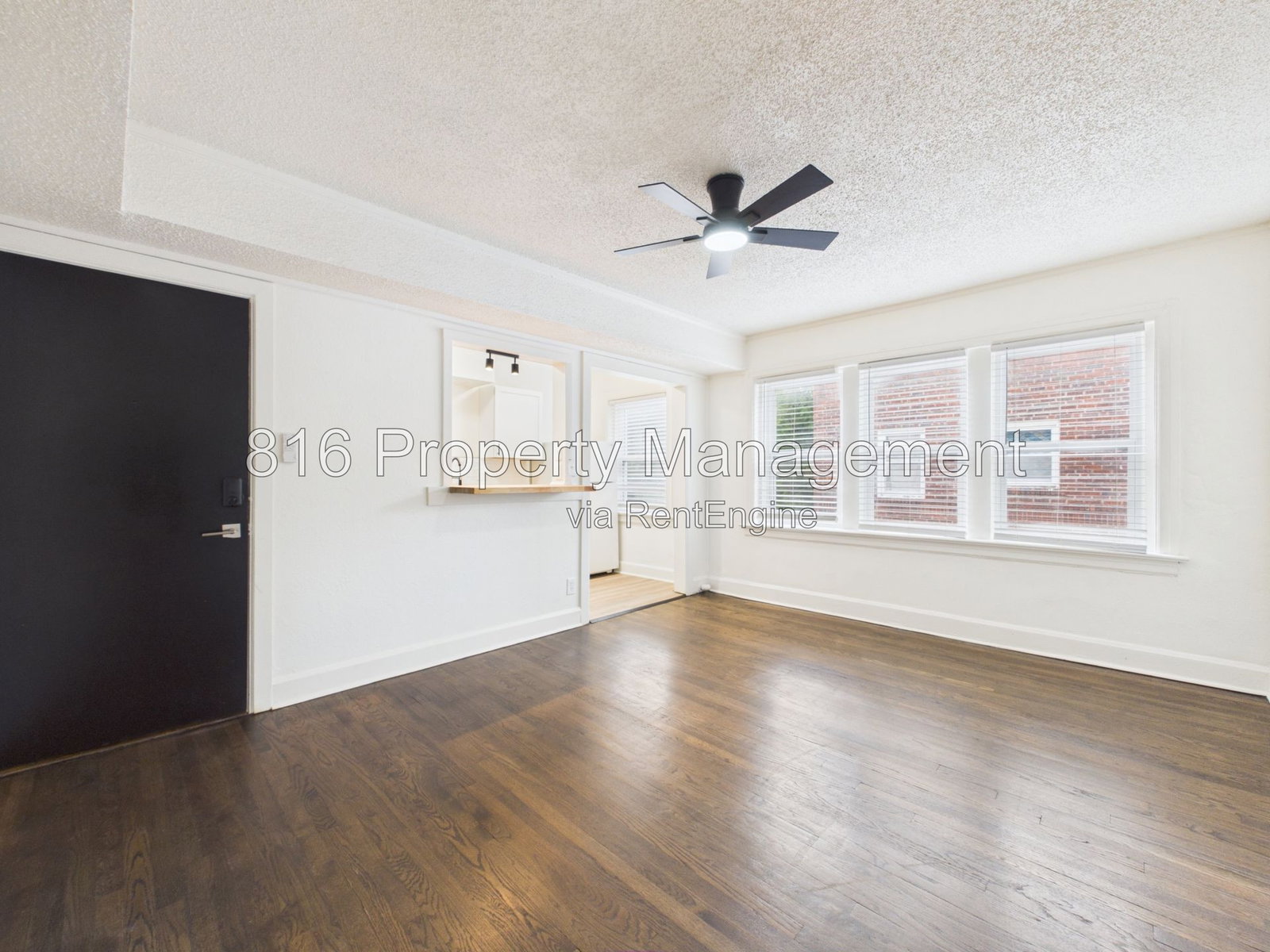 Gallery Image 17