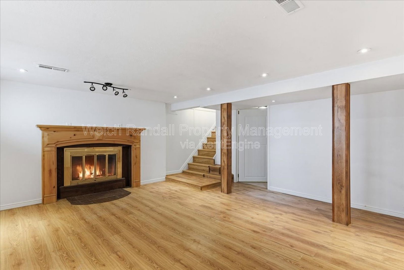 Gallery Image 18