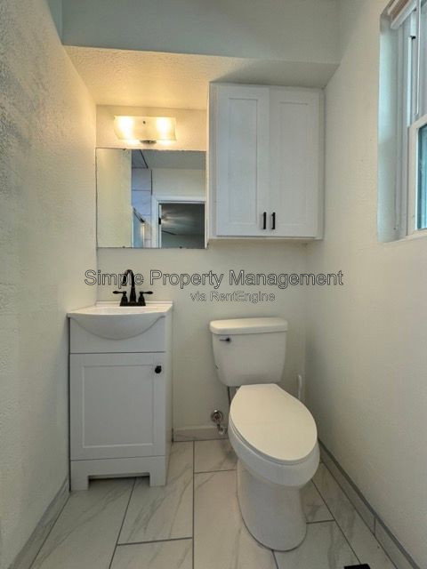 Gallery Image 17
