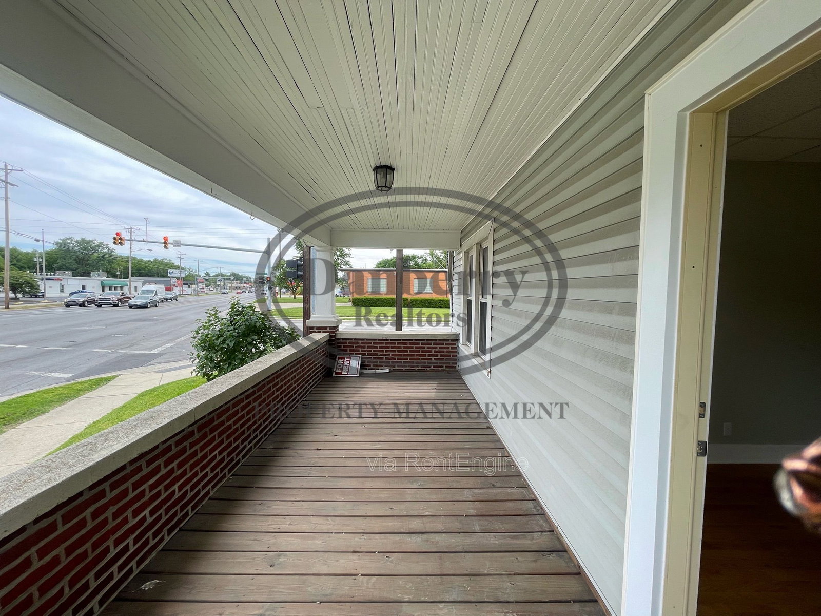 Gallery Image 15