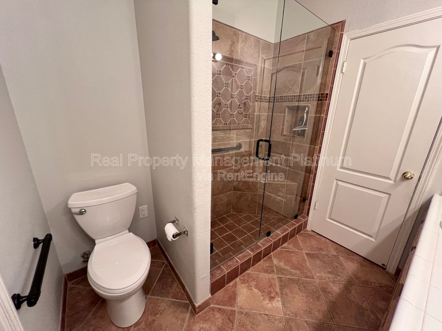 Gallery Image 17
