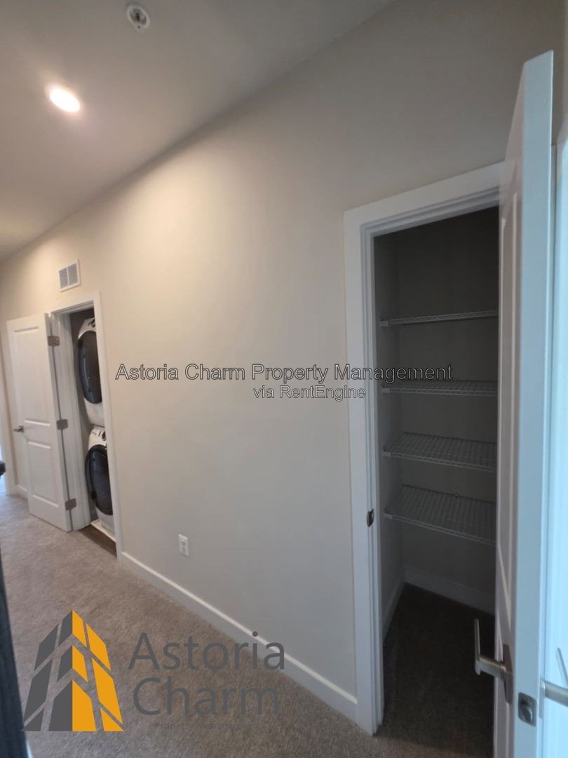 Gallery Image 29