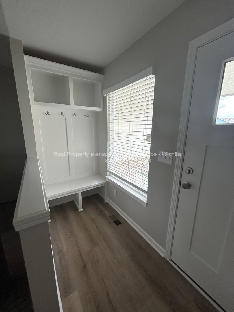 Gallery Image 7
