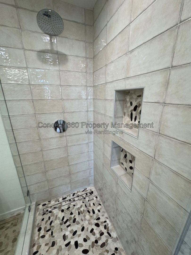Gallery Image 25