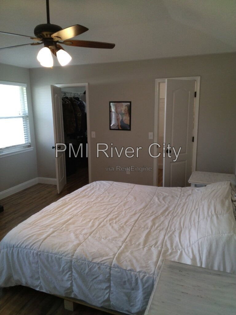 Gallery Image 32