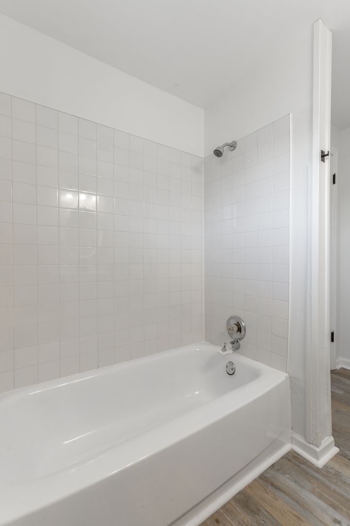 Gallery Image 14