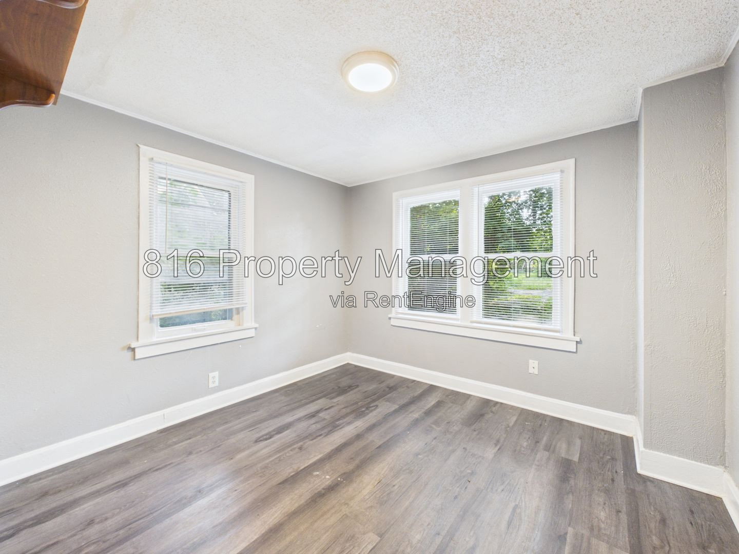 Gallery Image 18