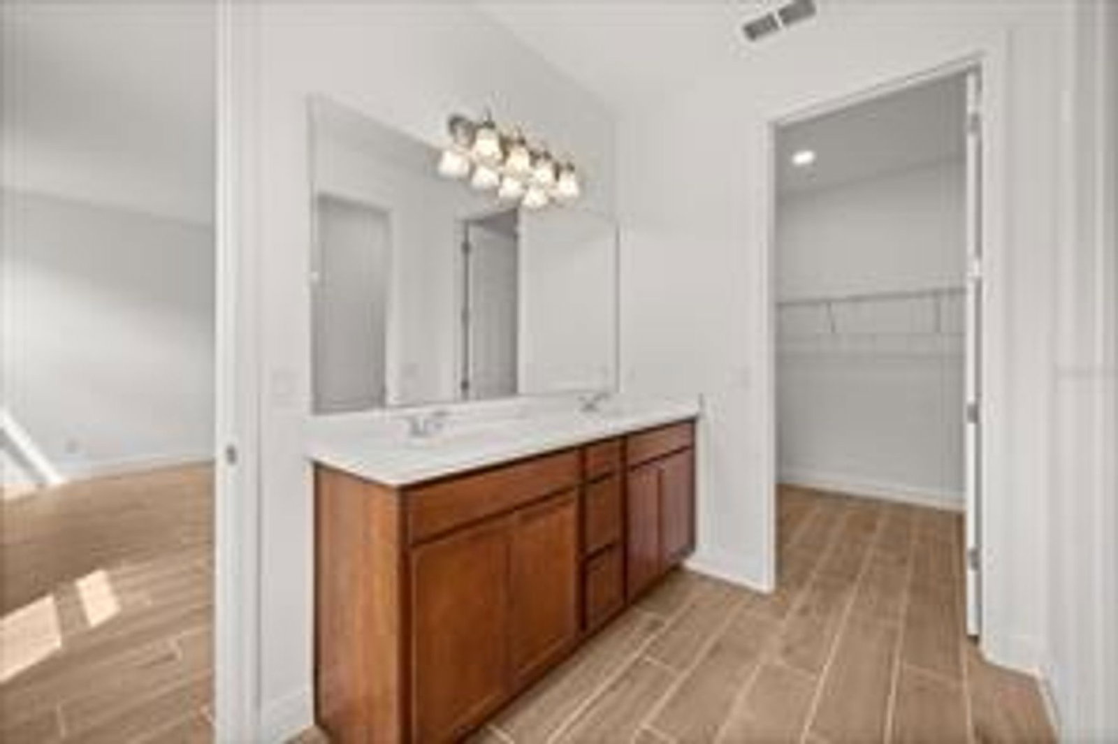 Gallery Image 21