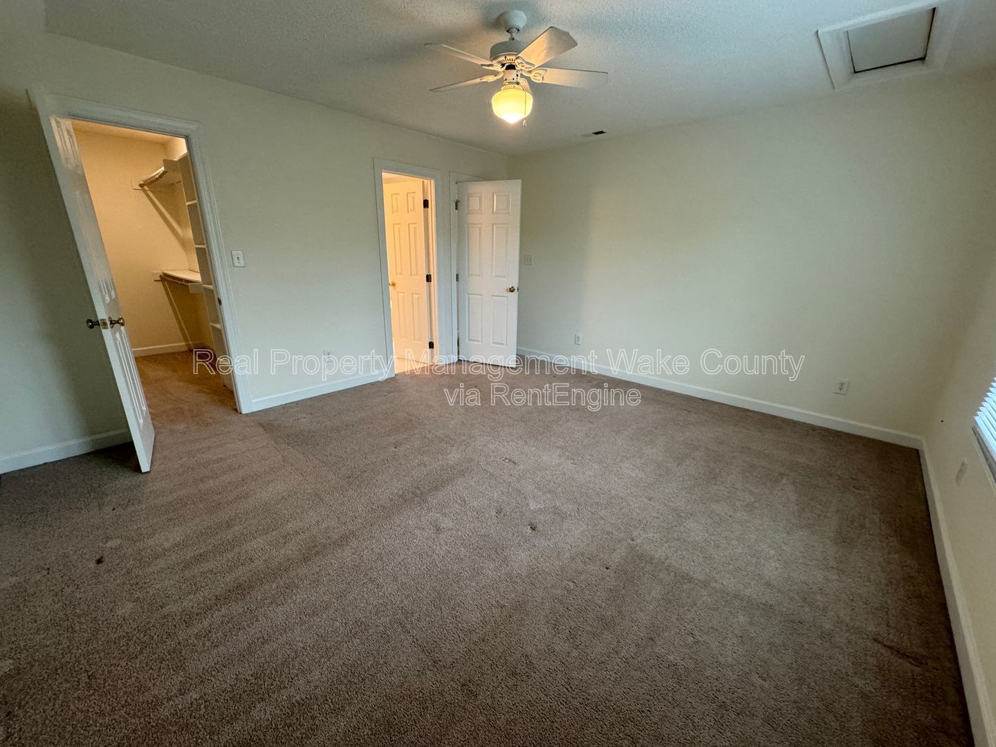 Gallery Image 22