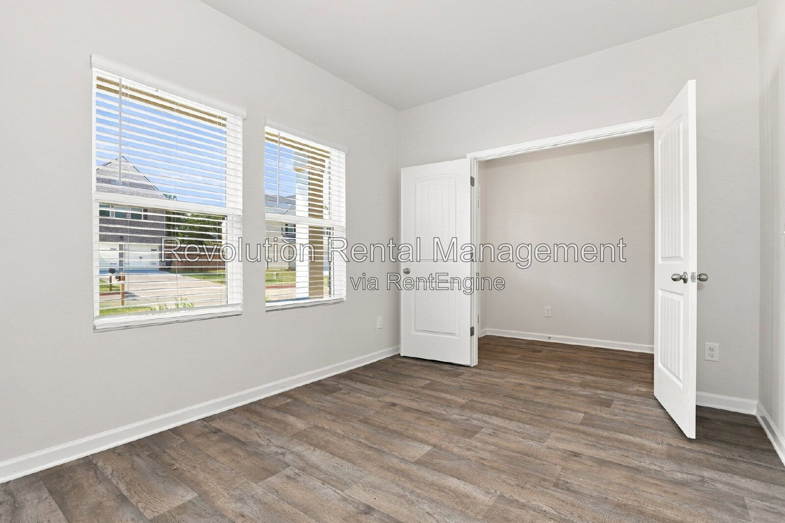 Gallery Image 30