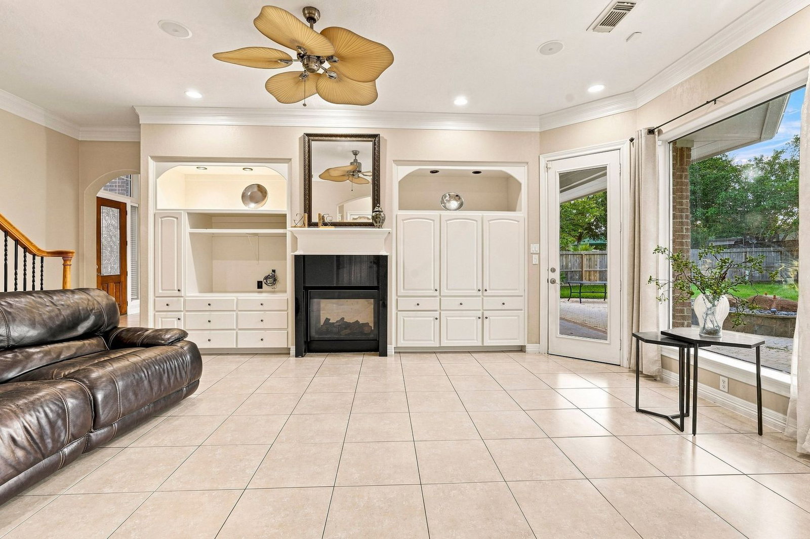 Gallery Image 14