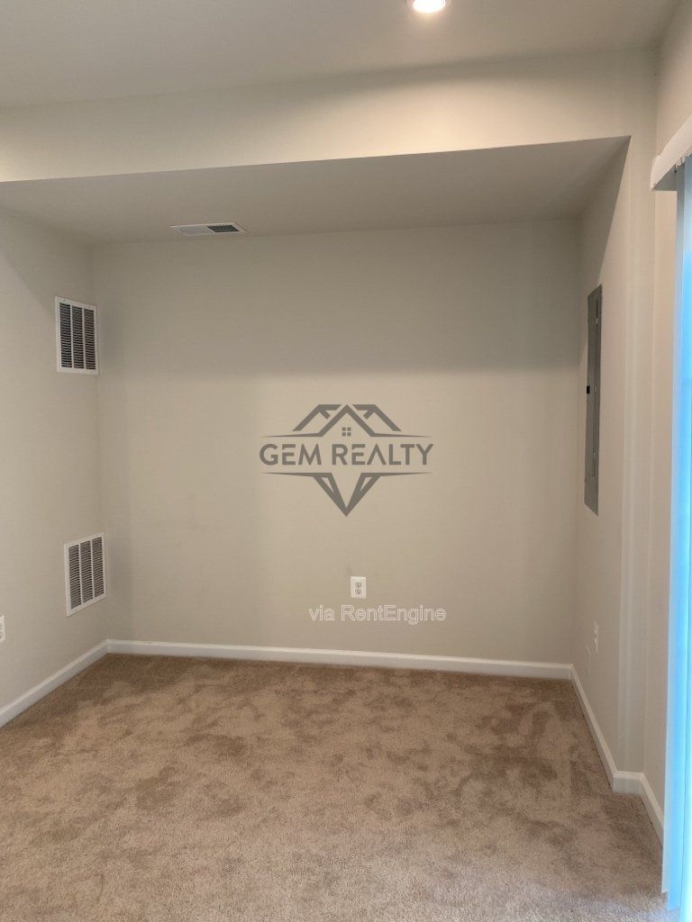 Gallery Image 36