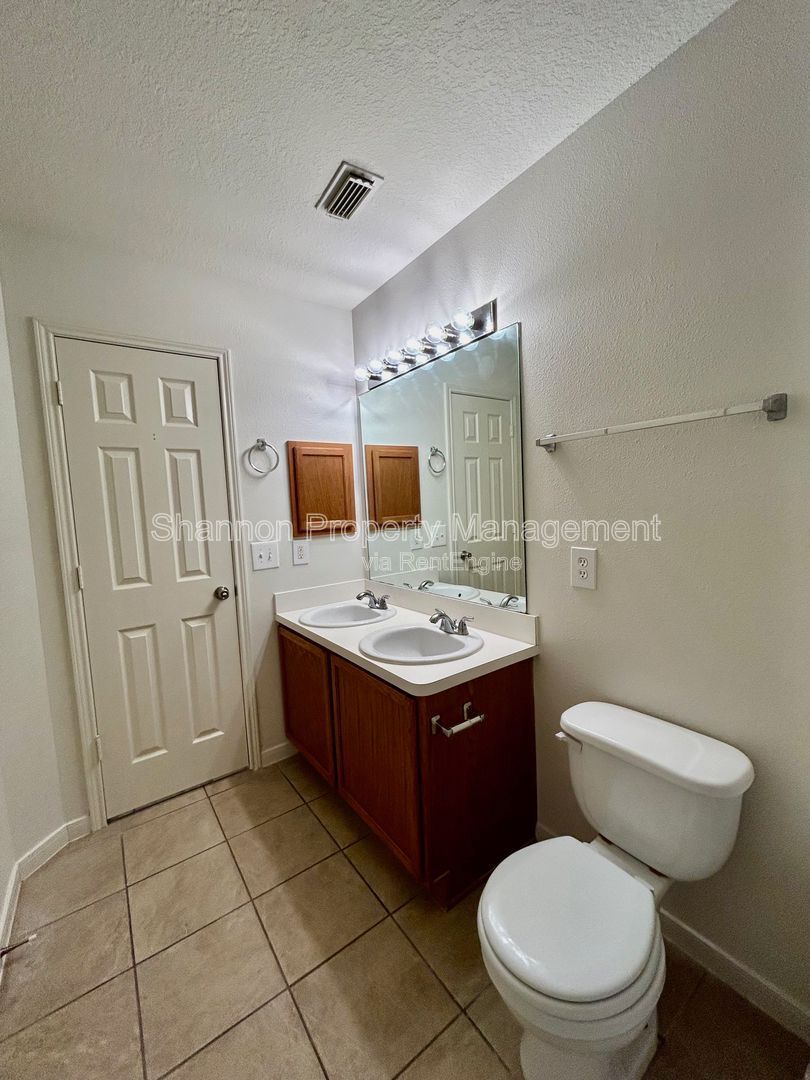 Gallery Image 25