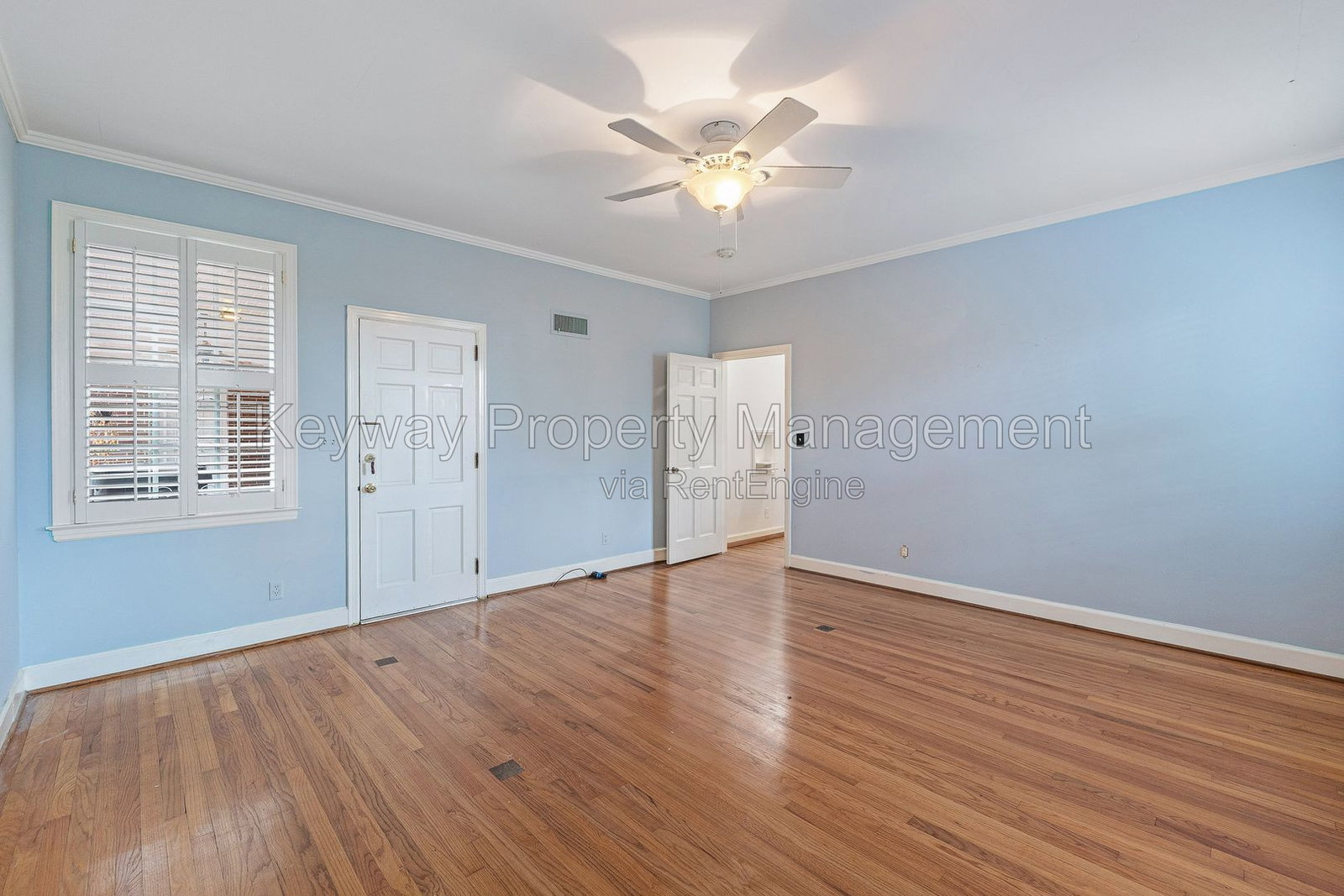Gallery Image 14