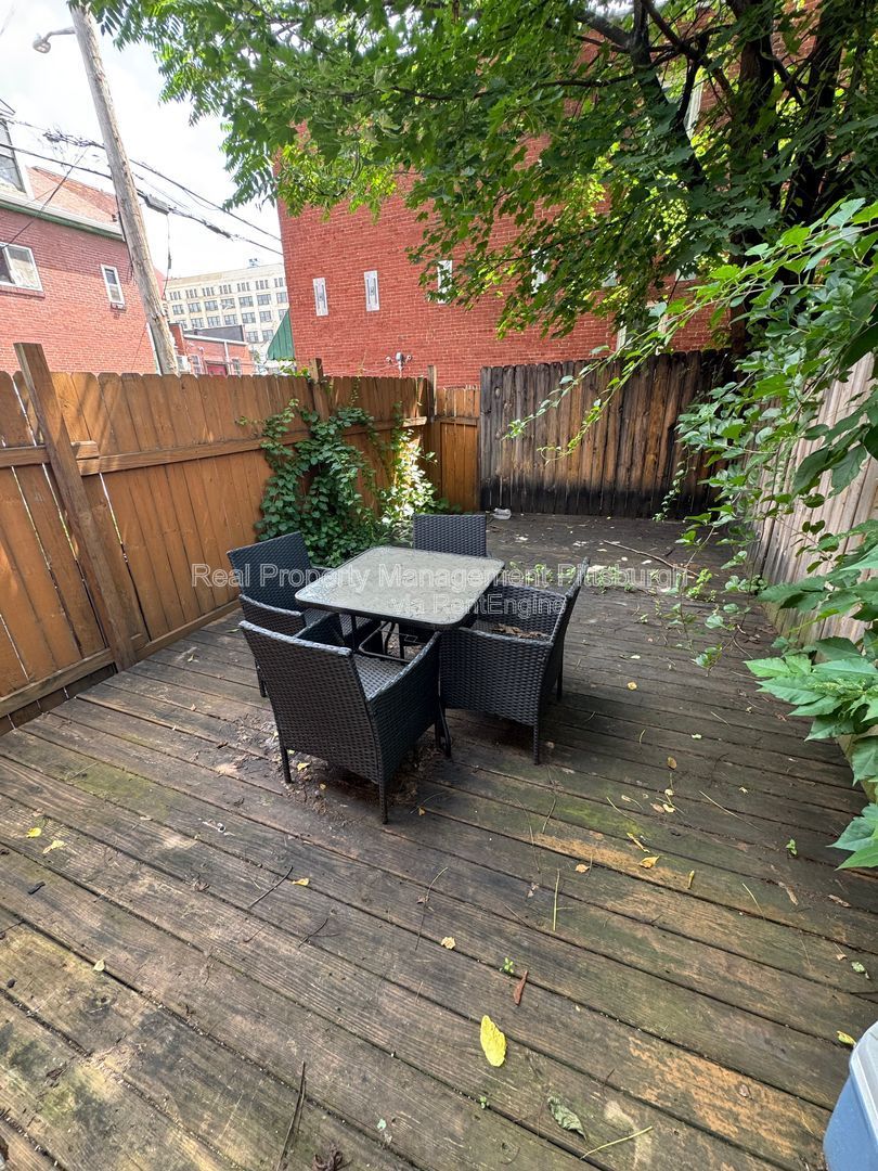 Gallery Image 20