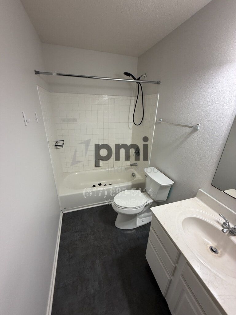Gallery Image 16