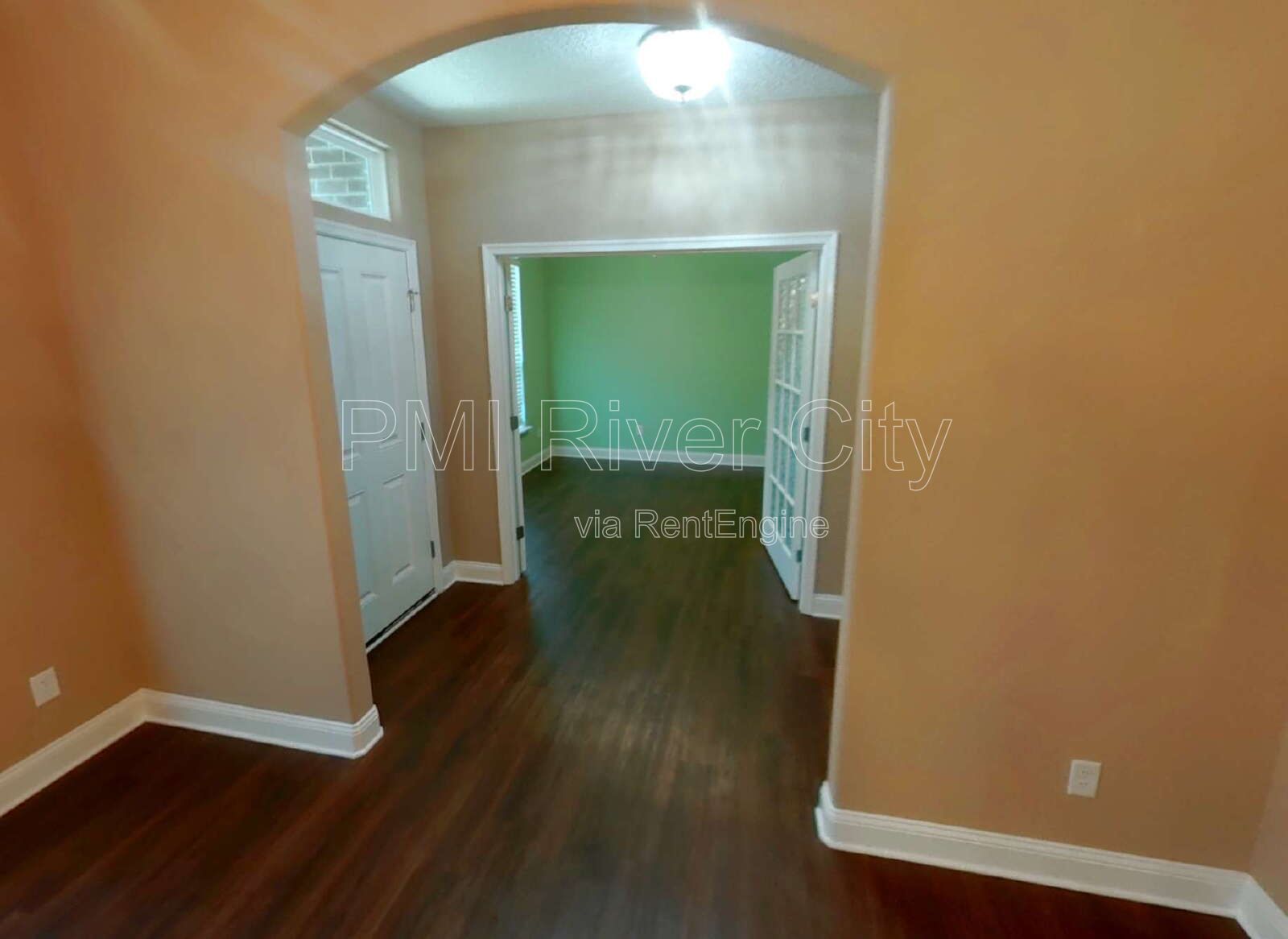 Gallery Image 18