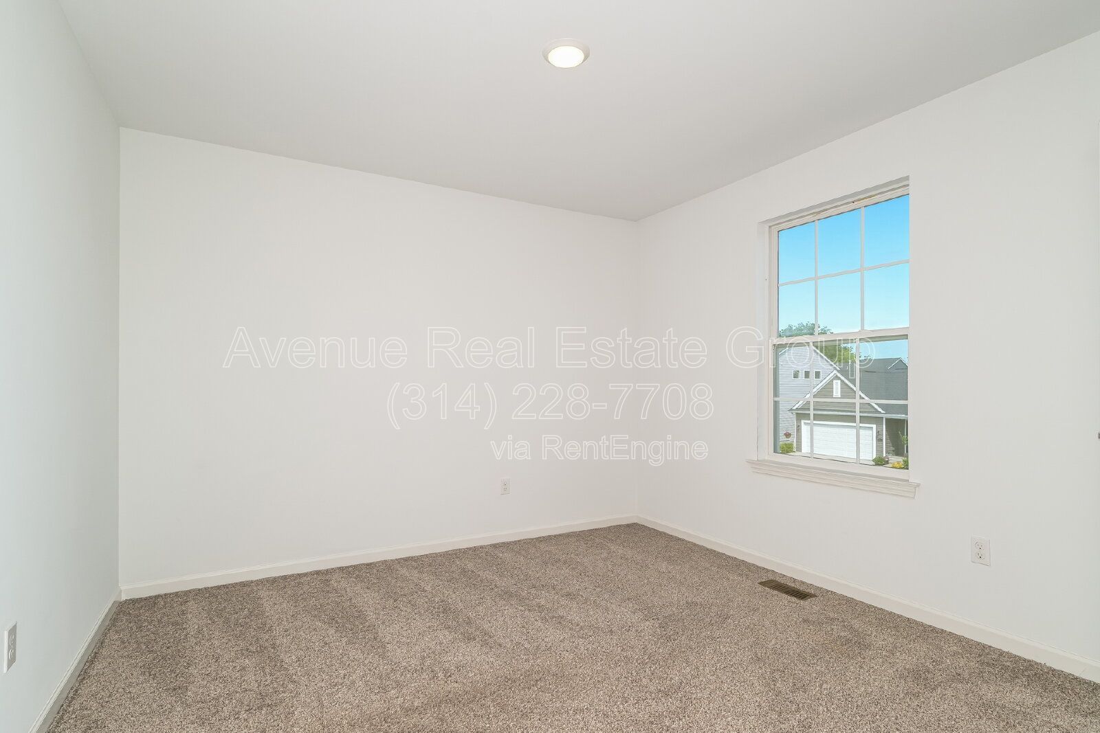 Gallery Image 16