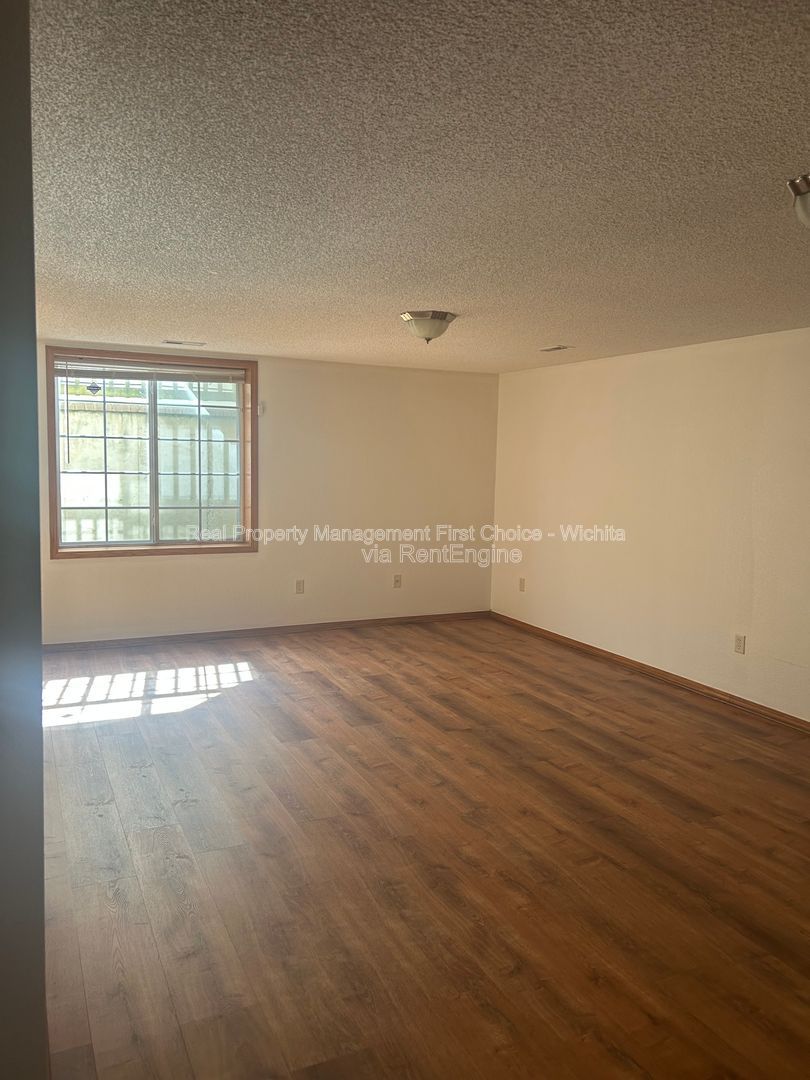 Gallery Image 14