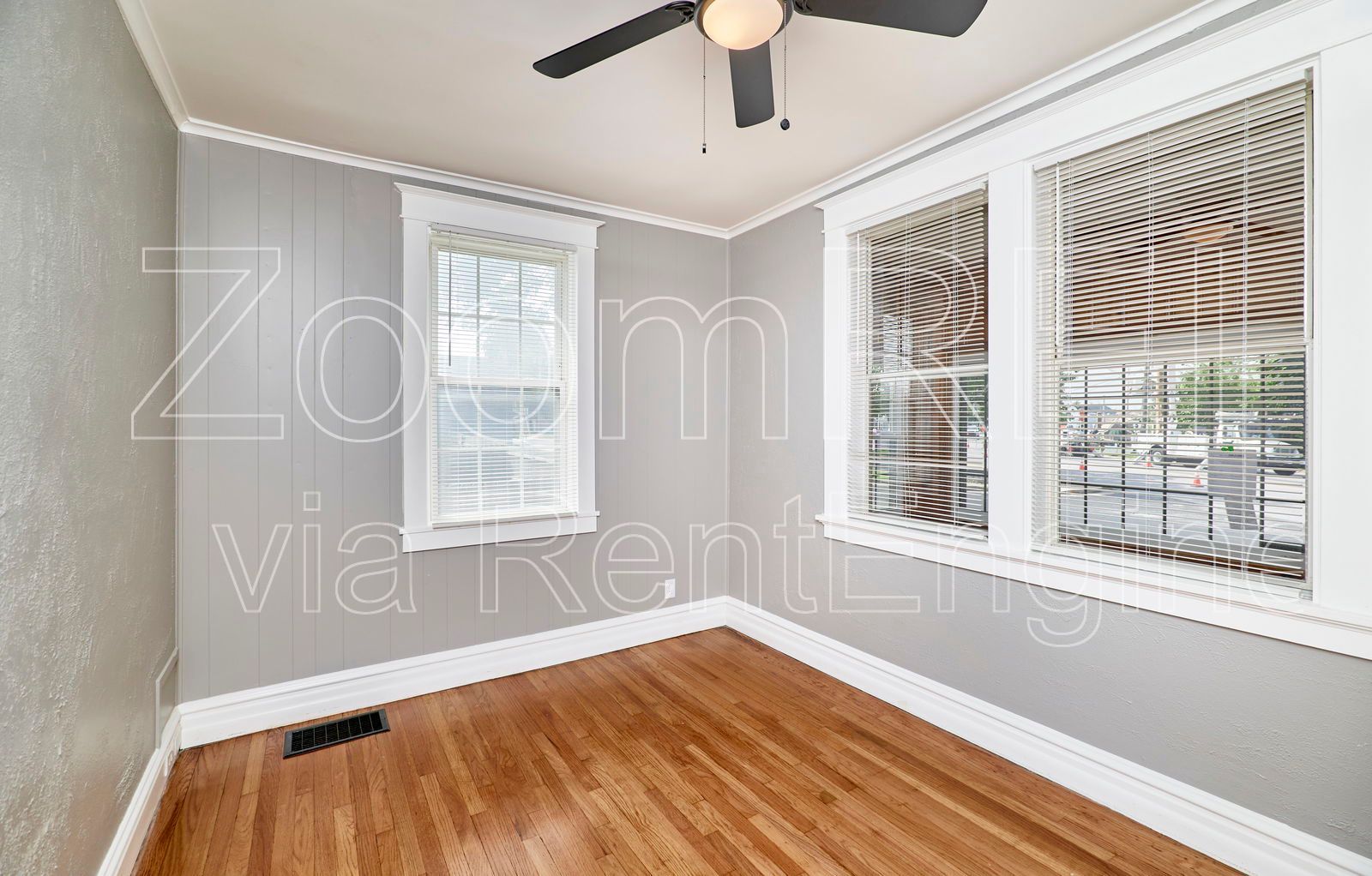 Gallery Image 16