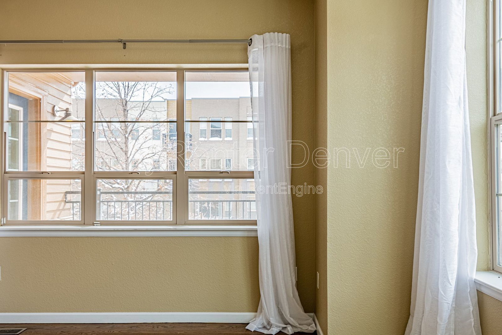 Gallery Image 36