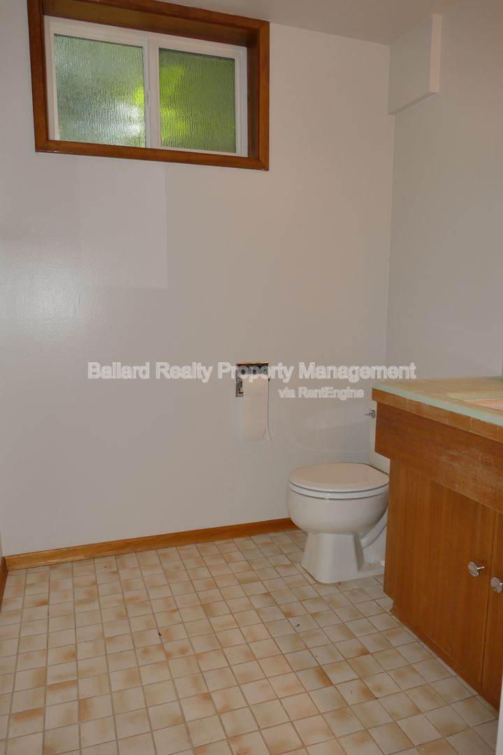 Gallery Image 22