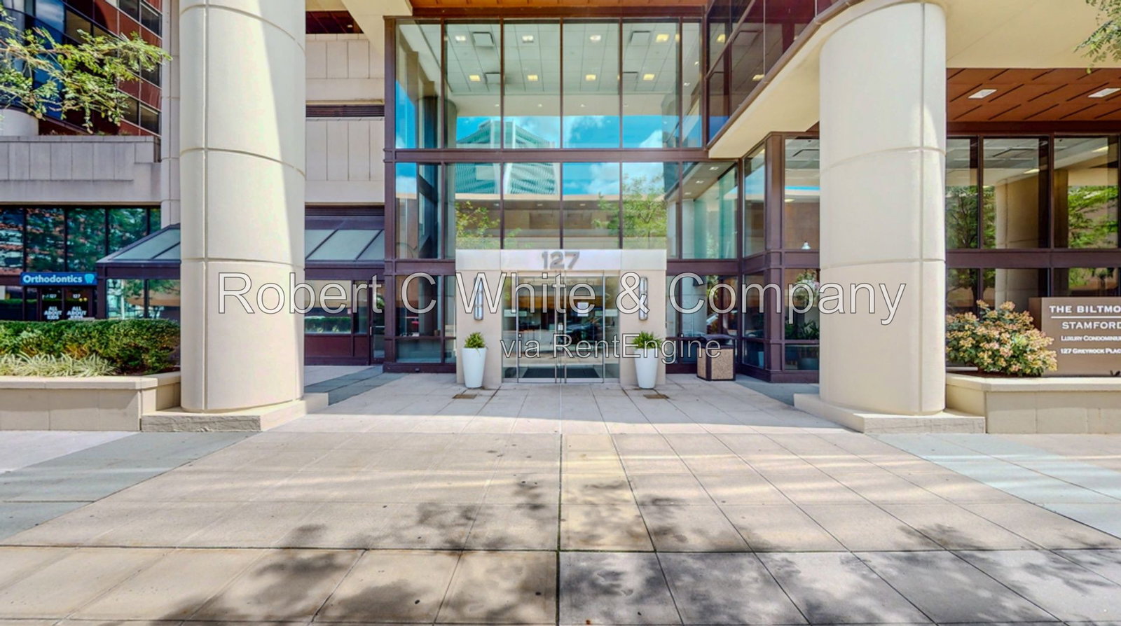 Gallery Image 0