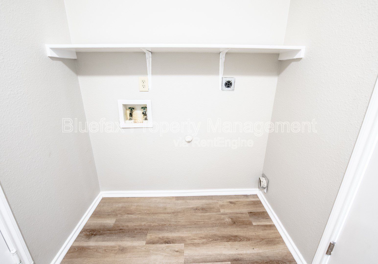 Gallery Image 16