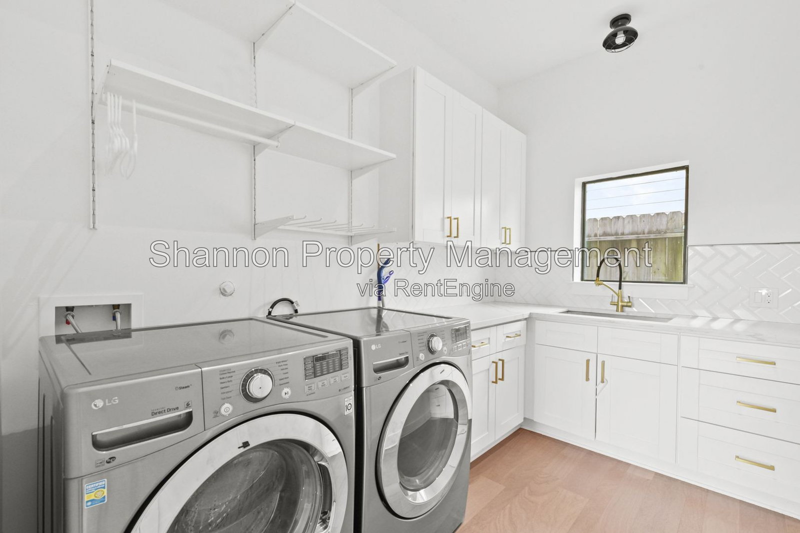 Gallery Image 17