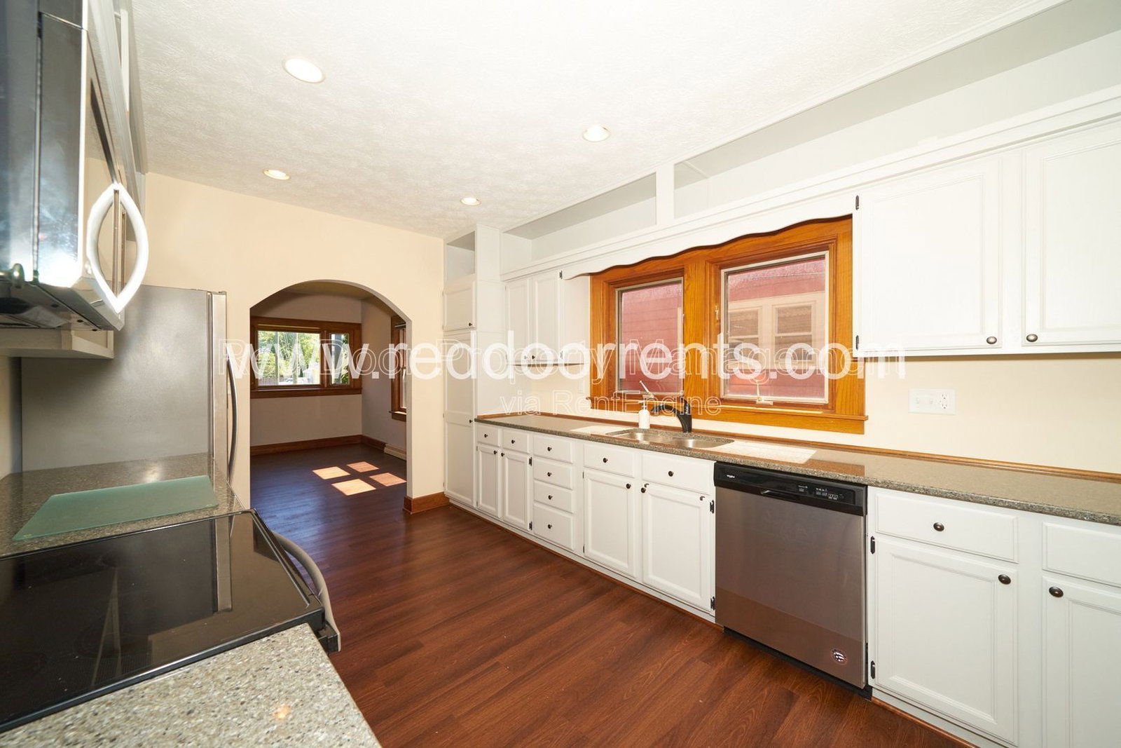Gallery Image 12