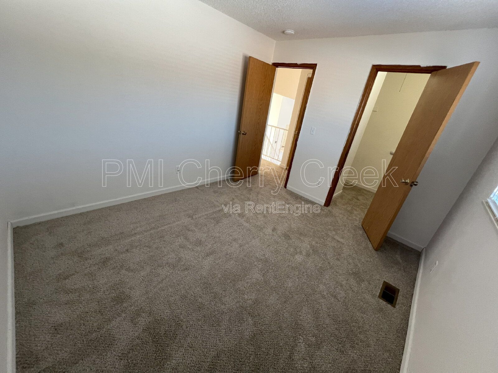 Gallery Image 25