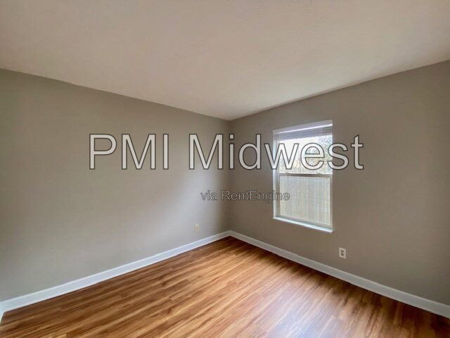 Gallery Image 16
