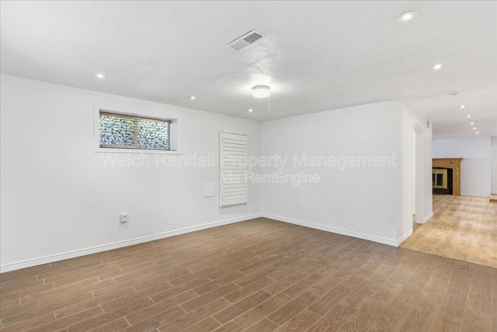Gallery Image 20